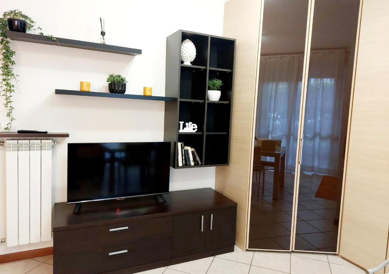 Monolocale-7 Minuti Da Bergamo, 10 Minuti Milan Bergamo Airport Apartment Gorle Bagian luar foto